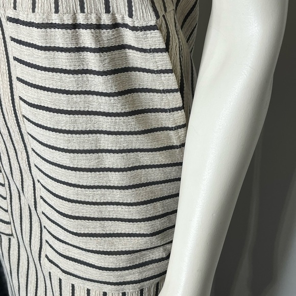 Zara Striped Dress With Side Pockets Cream & Black Size Medium - Picture 4 of 6